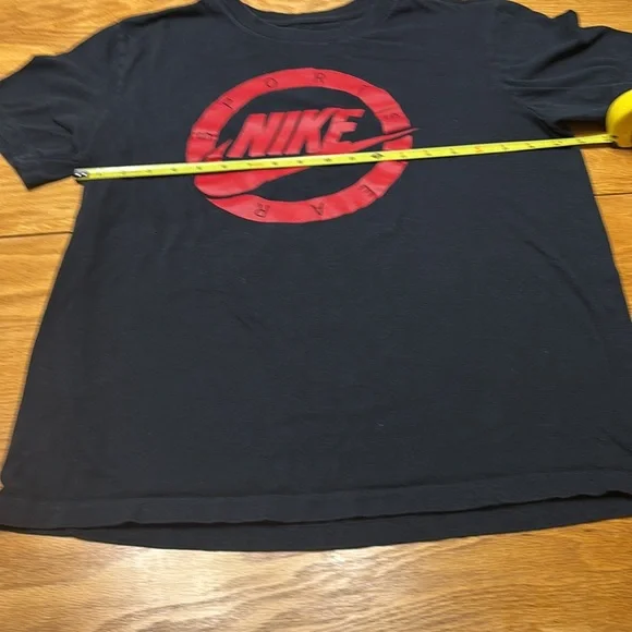 Two Nike Men’s Tee Shirts with Red and Black Logos - Picture 4 of 8